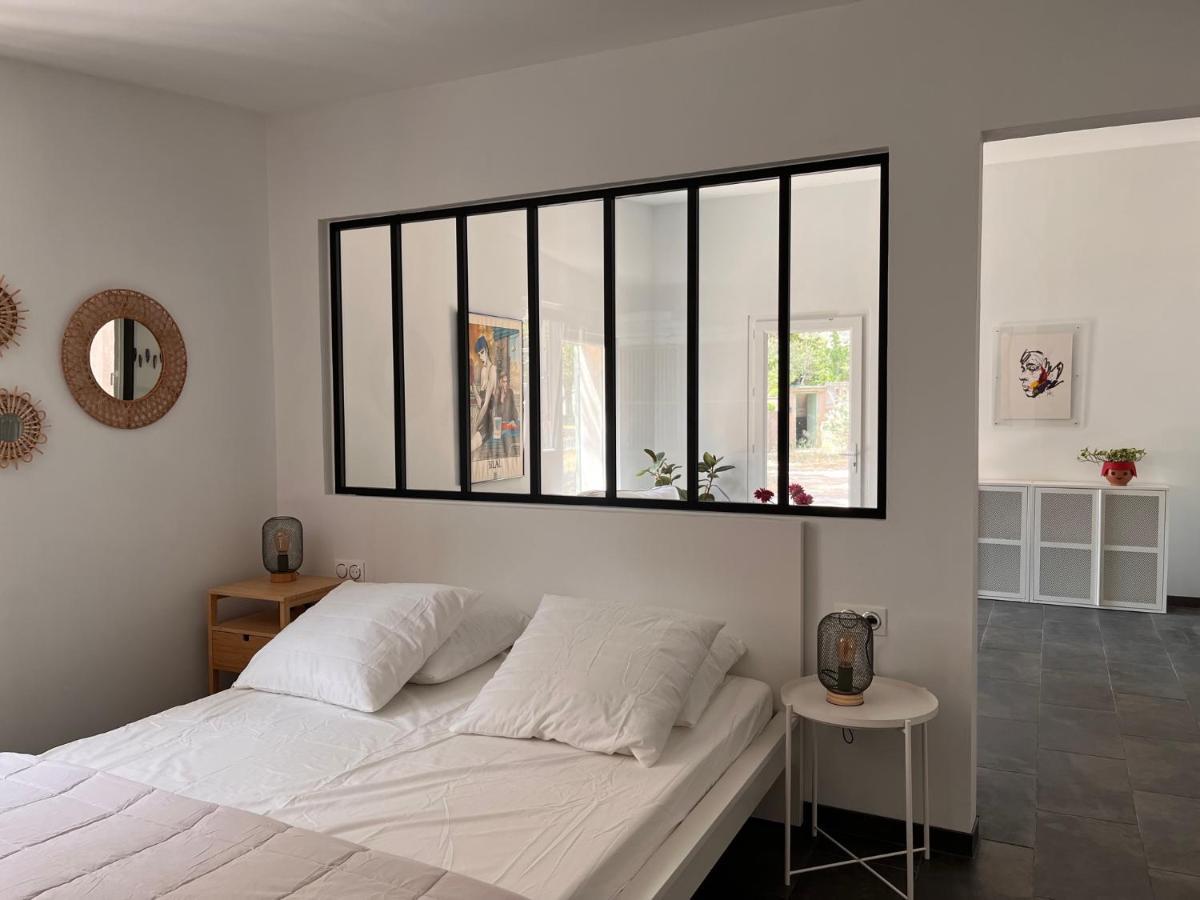 נים Maisonnette Independante Avec Jardin/Patio מראה חיצוני תמונה