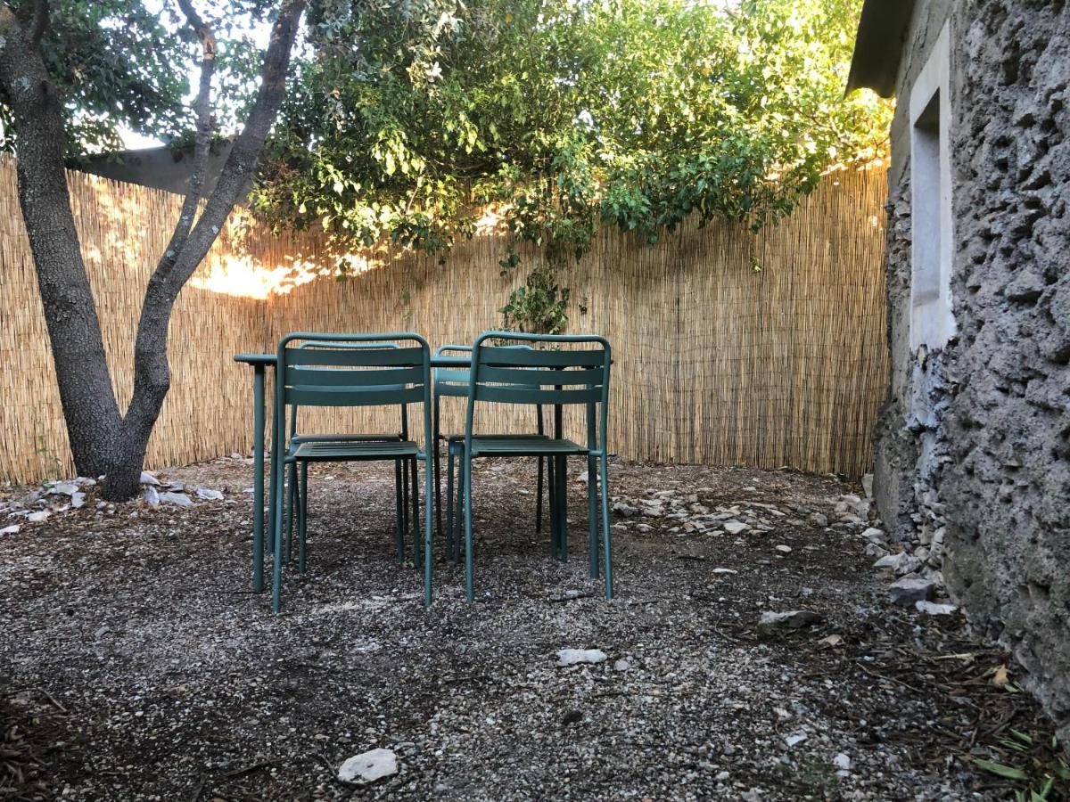 נים Maisonnette Independante Avec Jardin/Patio מראה חיצוני תמונה